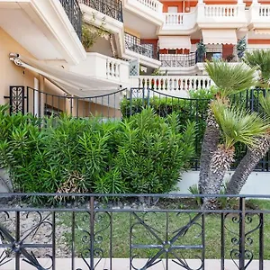 Appartement Superbe Avec Terrasse En Front De, Menton